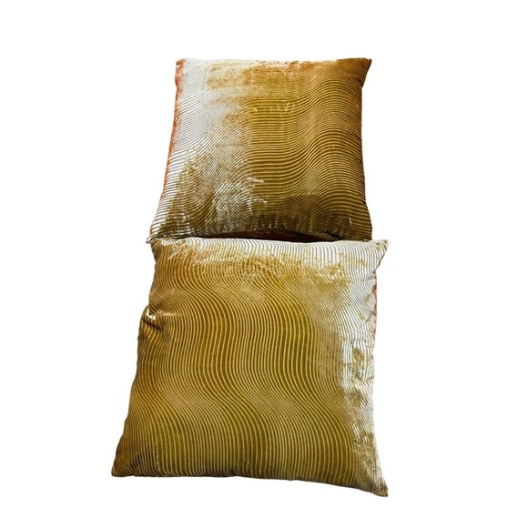 Set Of 2 Large Gold Velvet Decorative Pillow Covers With Textured Wave Pattern - Picture 1 of 1
